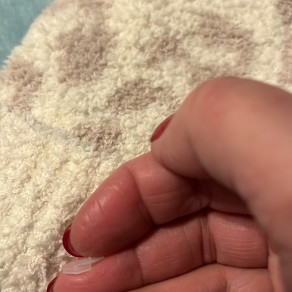 Barefoot Dreams Beanie - Picture 5 of 7